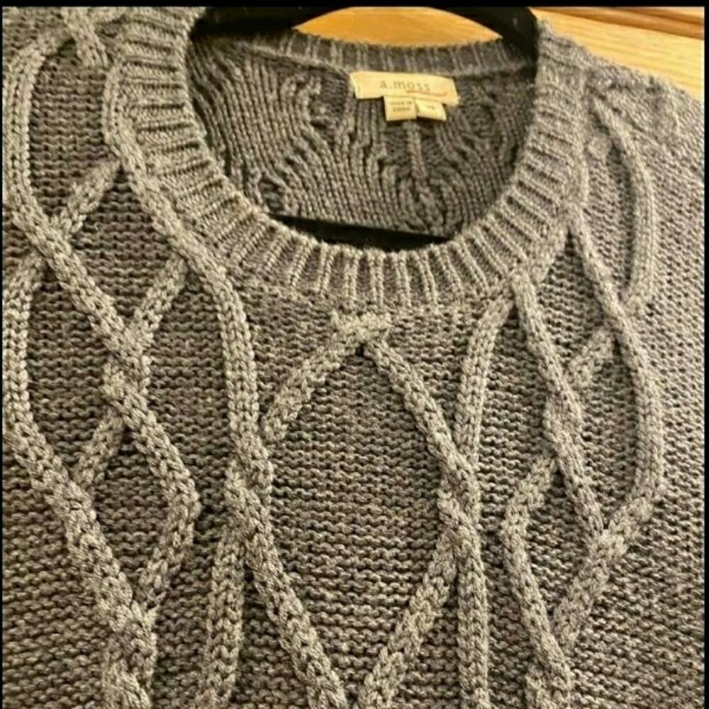 A. MOSS Sweater cap - Picture 11 of 16